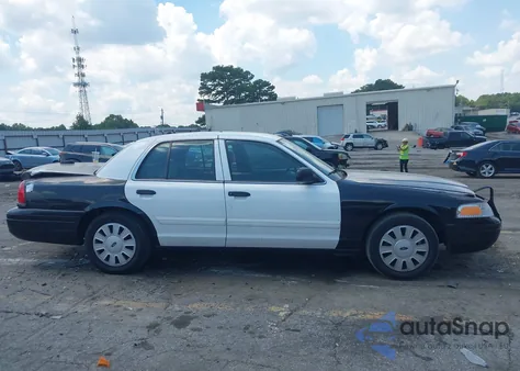 2011 Ford Crown Victoria Police Interceptor из США, поврежденный, VIN 2FABP7BVXBX171483